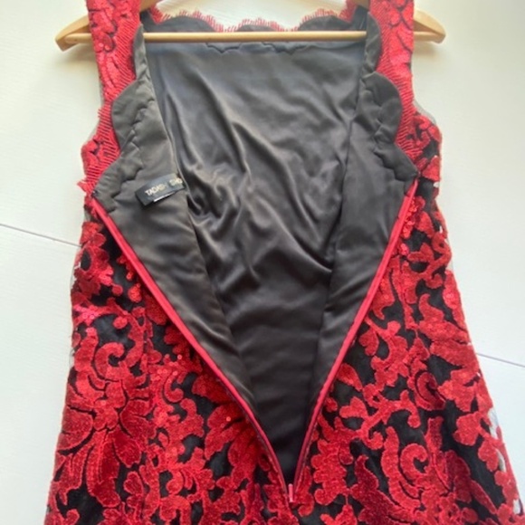 Tadashi Shoji Sleeveless Sequin Lace Sheath Pencil Midi Dress Size 2 / 4 - Picture 9 of 16